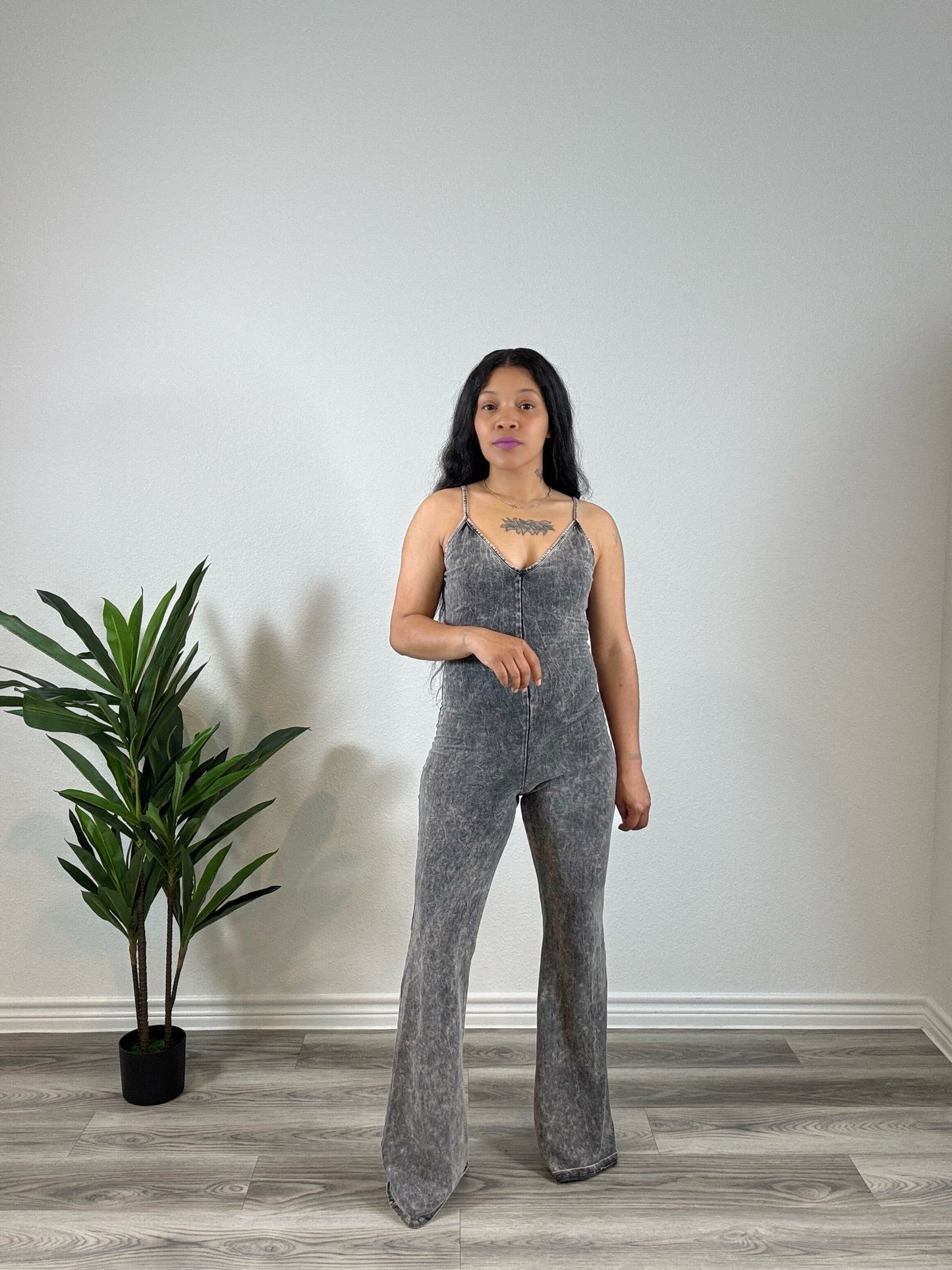 Elani | Main Character - 2-Piece Jumpsuit & Off-Shoulder Crop Set (Black)